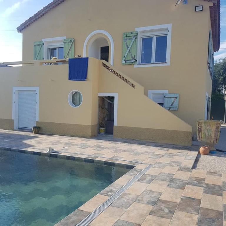 Villa moderne avec piscine vue mer à Nice Bellet - Maison de Vacances - 2