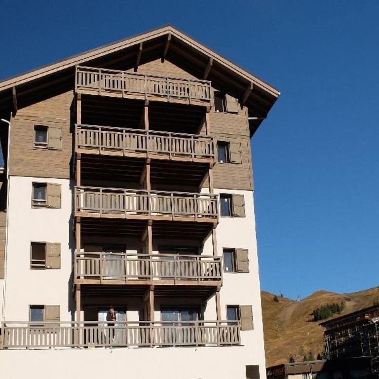 Confortable T3 à 50m des pistes avec piscine et parking gratuits - FR-1-297-338 - Apartment - 11