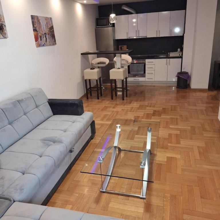 Luks 3 apartment - Apartman - 55