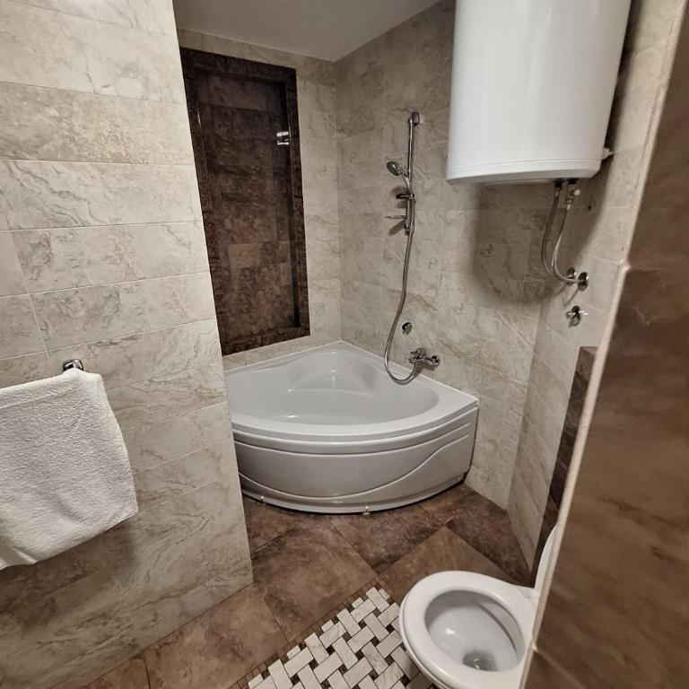 Luks 3 apartment - Apartman - 64