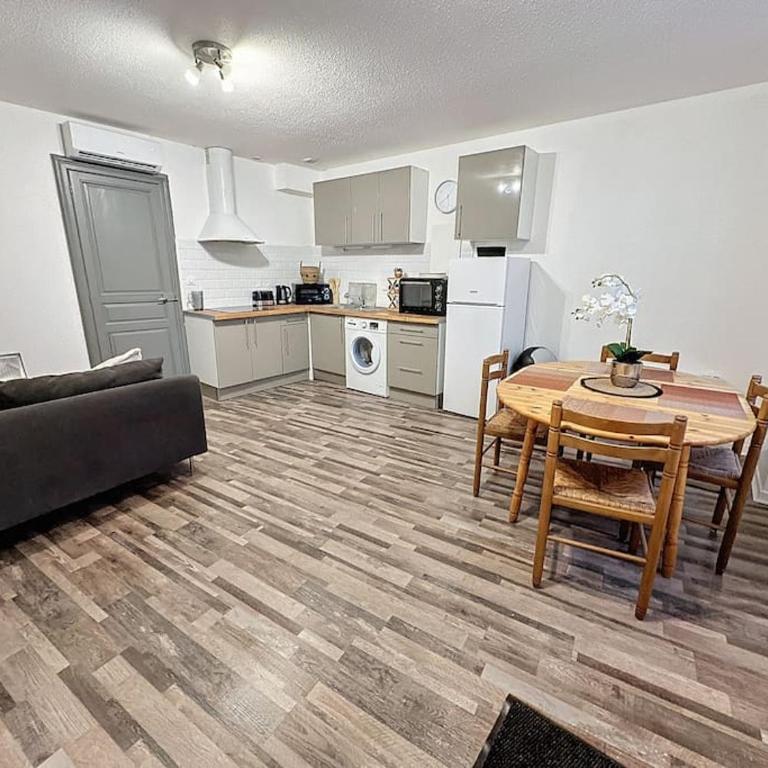 Cocon pèlerin romantique à Lourdes, appartement climatisé à 10 min Sanctuaire & gare - Appartamento con 1 Camera da Letto - 1