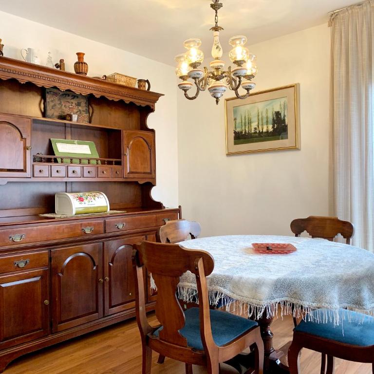 Trilocale Fiori - Appartamento con 2 Camere da Letto - 2
