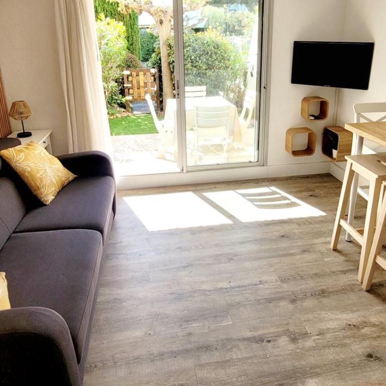 Magnifique Studio avec Piscine et Jardin - One-Bedroom Apartment - 4
