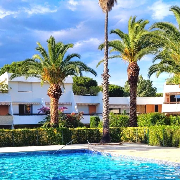 Magnifique Studio avec Piscine et Jardin - One-Bedroom Apartment - 2