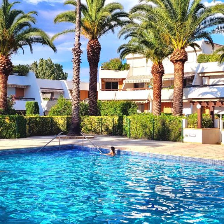 Magnifique Studio avec Piscine et Jardin - One-Bedroom Apartment - 16