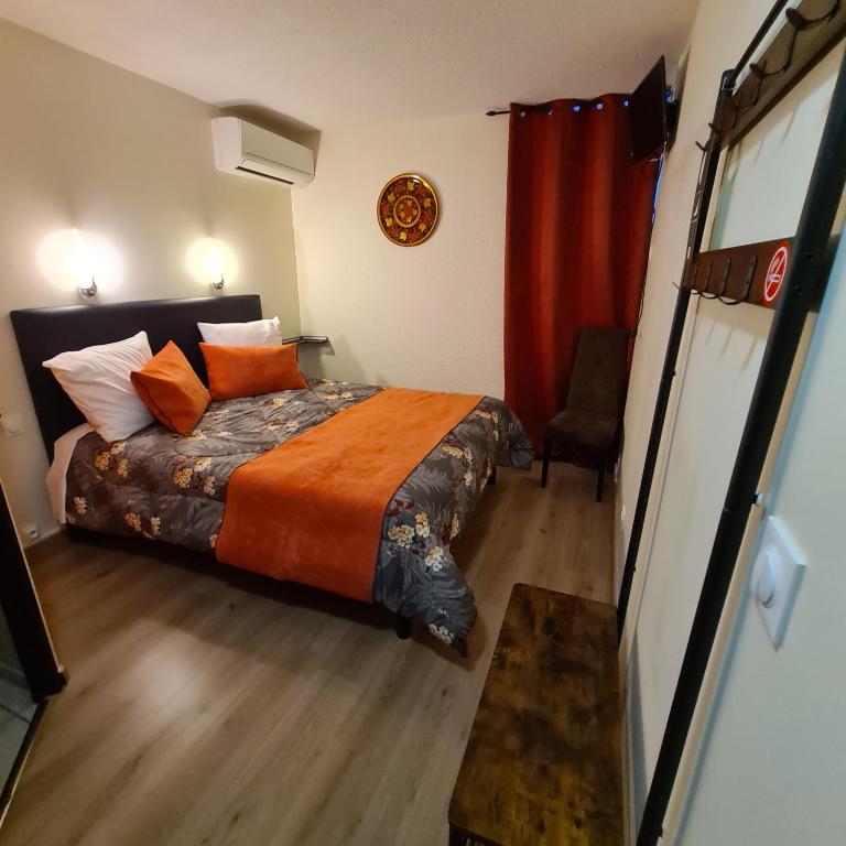 Hôtel L'Etoile Aéroport - A61 - Chambre Simple Standard - 6