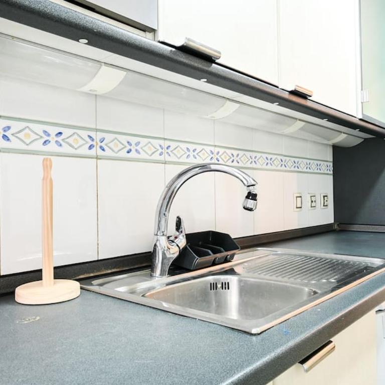 For You Rentals Apartamento TEMPORAL con Estilo y Comodidad en Madrid ERO140 - Two-Bedroom Apartment with Terrace - 31