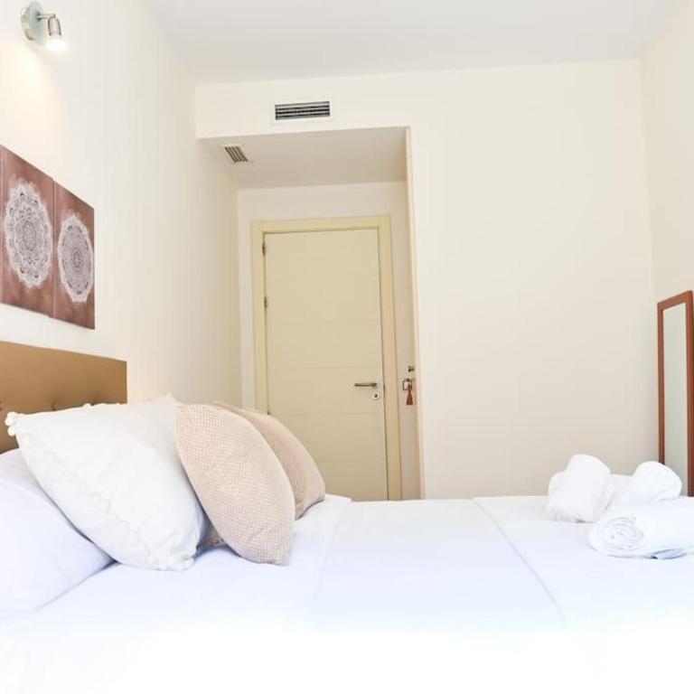 For You Rentals Apartamento TEMPORAL con Estilo y Comodidad en Madrid ERO140 - Two-Bedroom Apartment with Terrace - 47