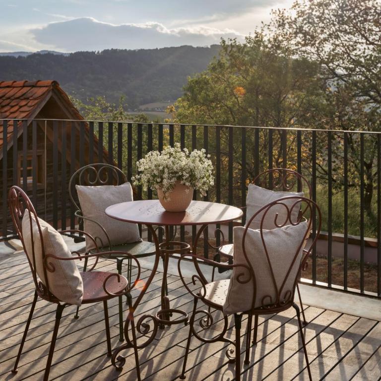 Am Wildbachberg - Luxus Ferienhäuser mit Infinitypool, Privatsauna und Weinkeller - Villa mit 2 Schlafzimmern - 17