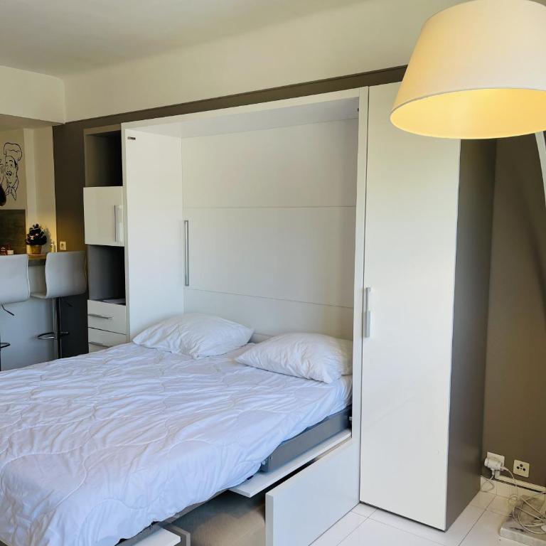 Studio proche centre FARN4 - Studio - 4