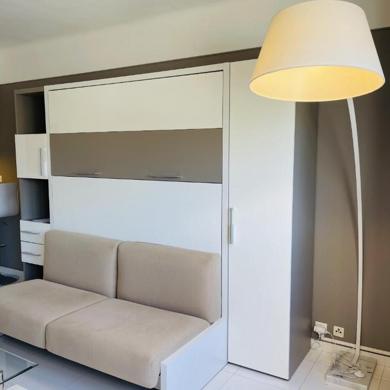 Studio proche centre FARN4 - Studio - 3