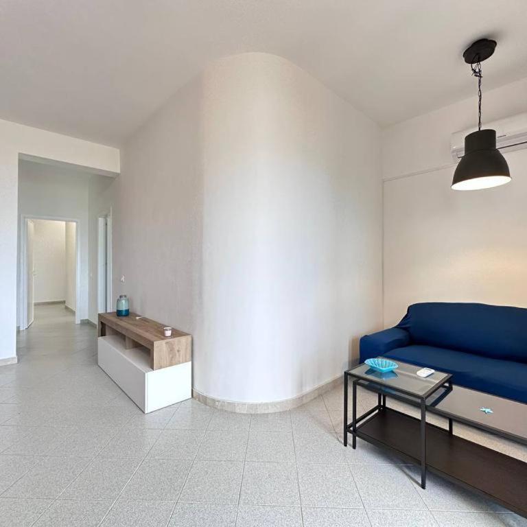 Brezza Marina Apartment, 50 mt dalla spiaggia - Four-Bedroom Penthouse Apartment - 8