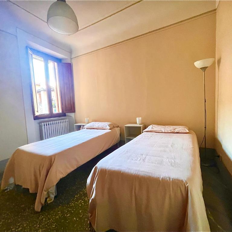 Casa Max - Appartamento con 2 Camere da Letto - 11