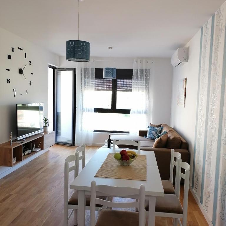 Vegi Apartments - Two-Bedroom Apartment - 13
