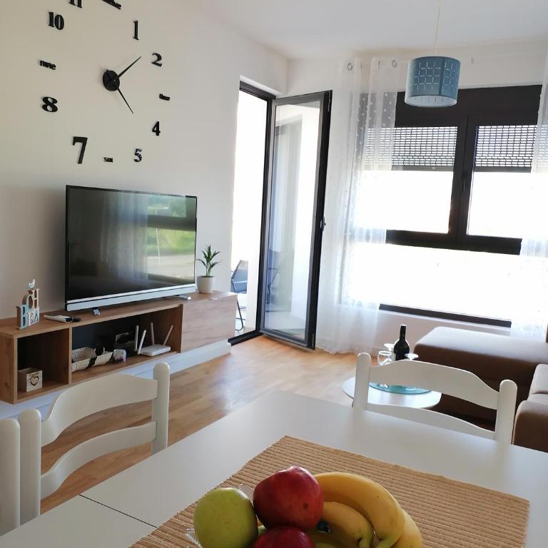 Vegi Apartments - Two-Bedroom Apartment - 11