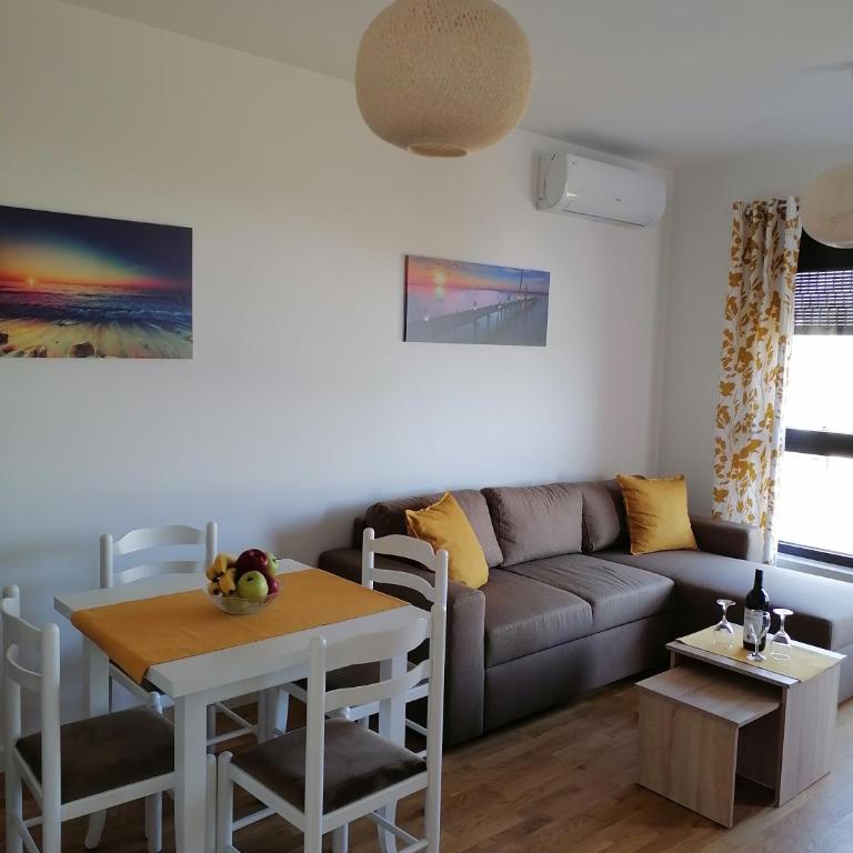 Vegi Apartments - One-Bedroom Apartment - 17