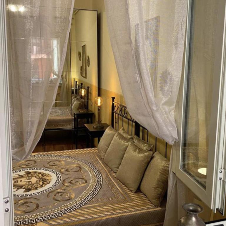 DOMUS ANNIA Guest House, The Amazing Colosseum - Appartamento con 3 Camere da Letto - 6