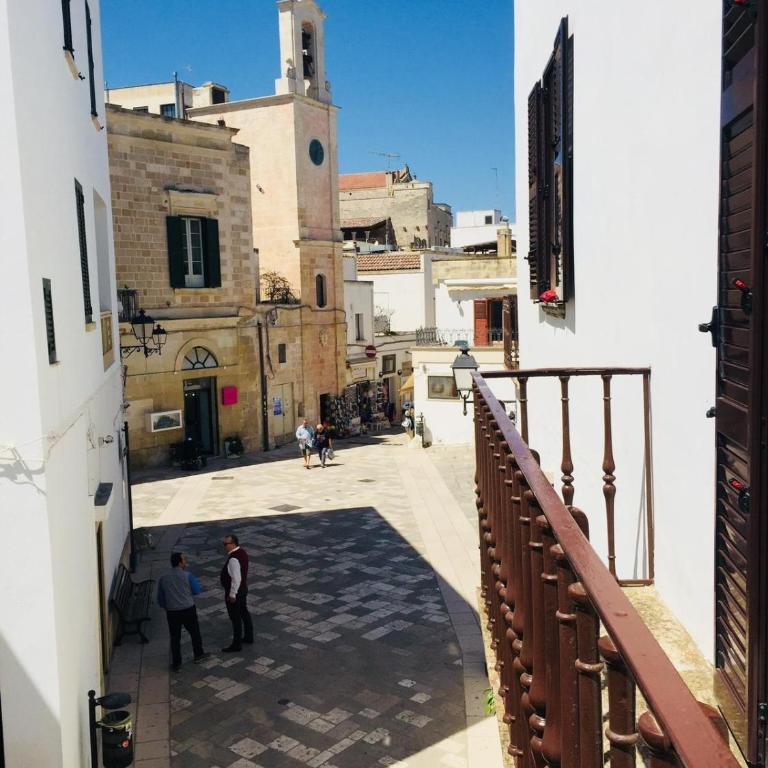 Le Dimore di Ike - Camera Matrimoniale con Balcone - 4