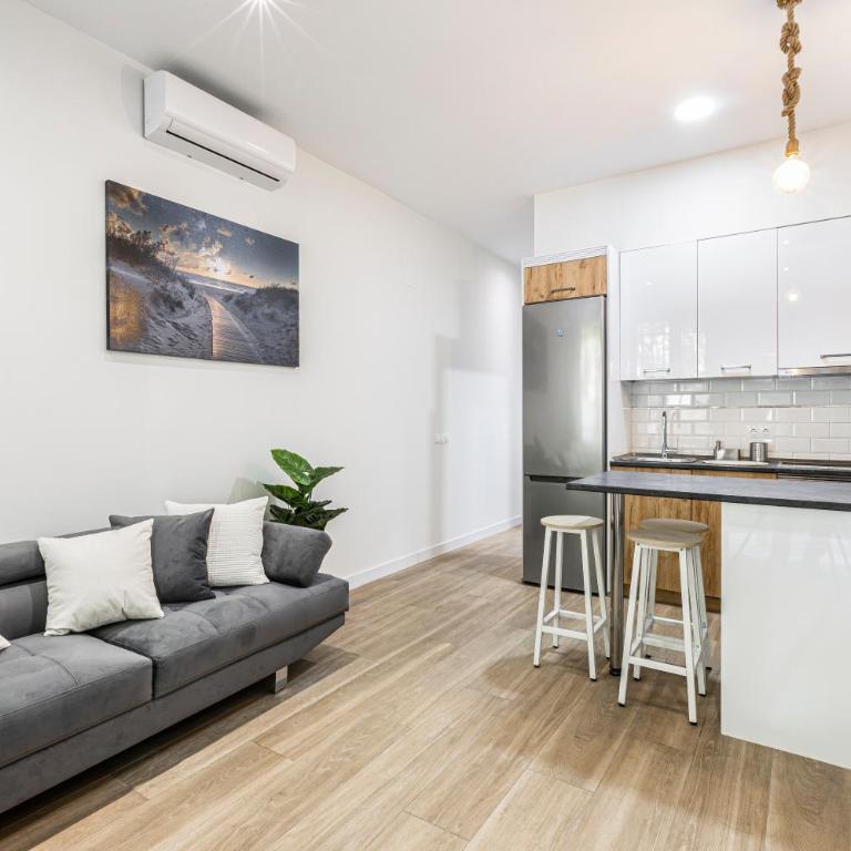 Apartamentos a 5 minutos del centro de Madrid 4P - Two-Bedroom Apartment - 1