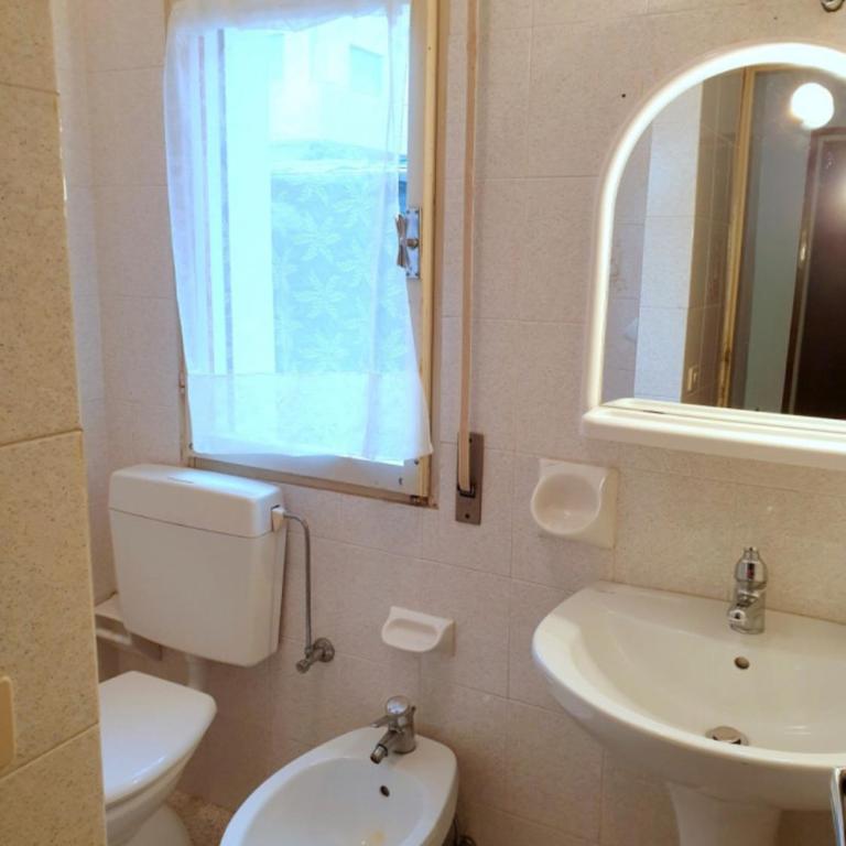 Nice apartment 80m from the beach - Beahost - Apartment - 9