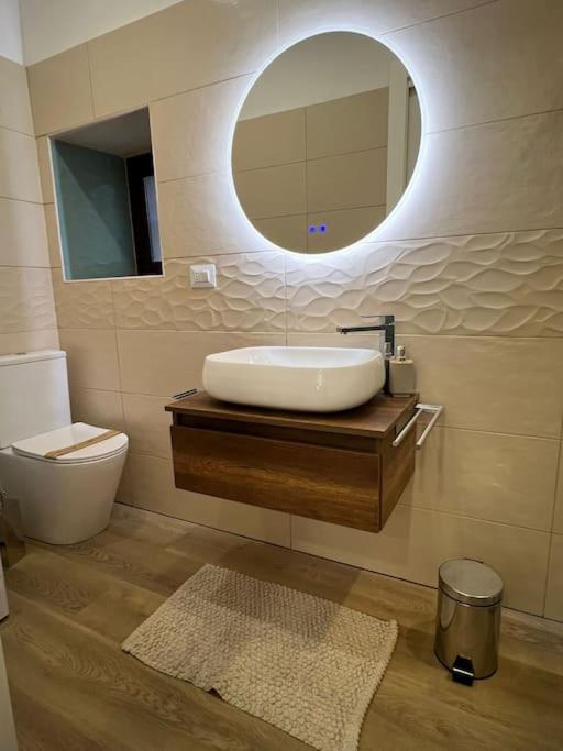 Civita Home - One-Bedroom Apartment - 28