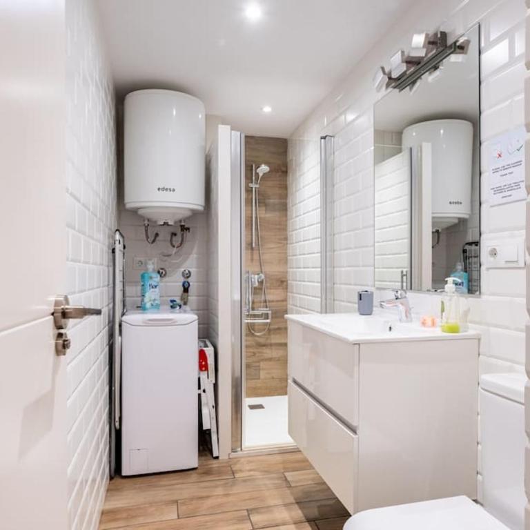 Bonito piso recién reformado con zona de parking - Apartamento de 1 dormitorio - 16