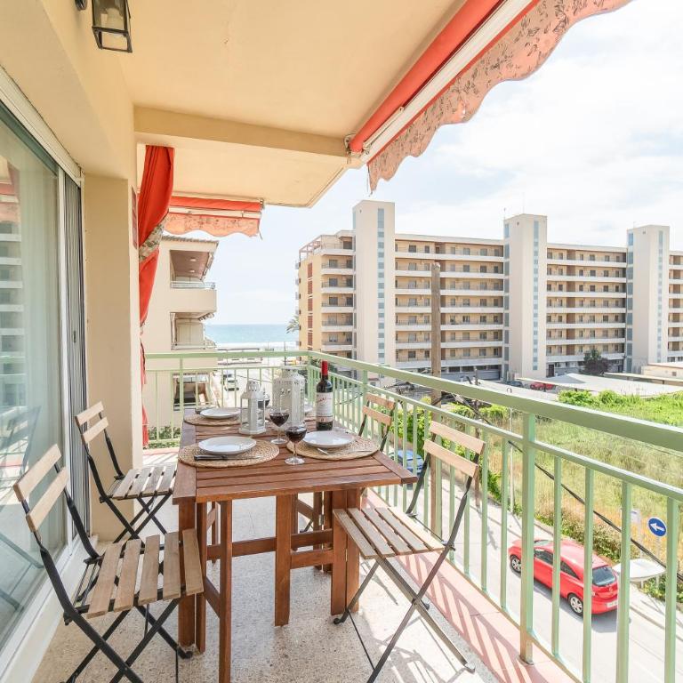 Belleview Calafell Playa Vistas Mar - Apartamento de 3 dormitorios - 2