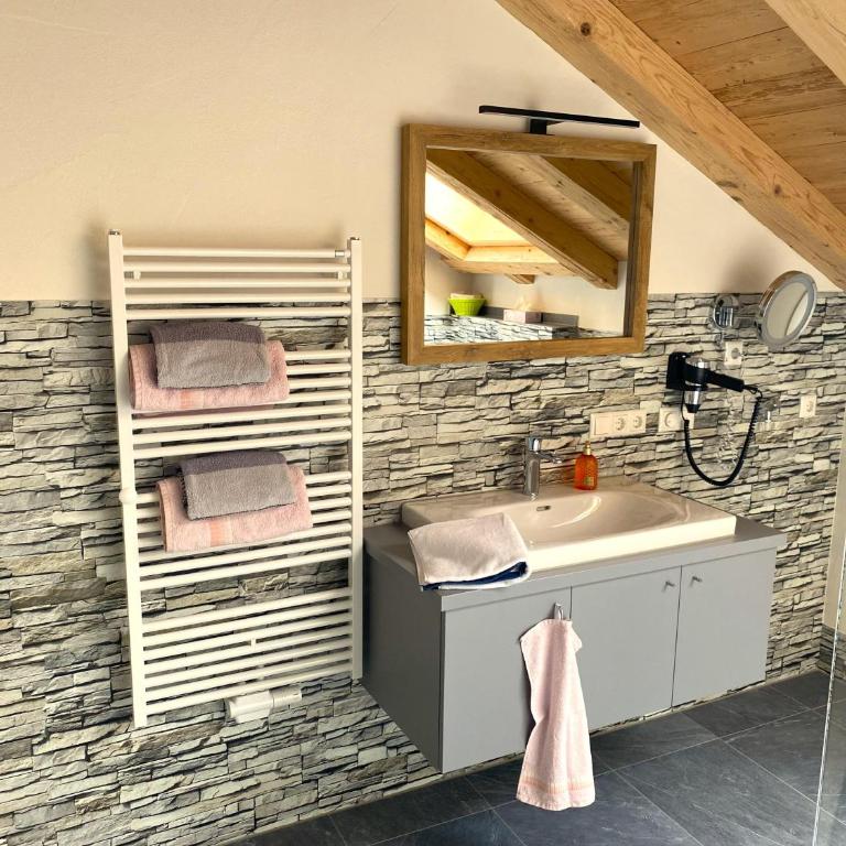 Bergbauernhof Wechs - Apartment mit 1 Schlafzimmer und Balkon - 3