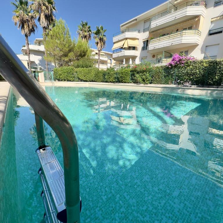 Regent Côte d'Azur air-conditioned, pool, garden & parking - Appartement 1 Chambre - 27
