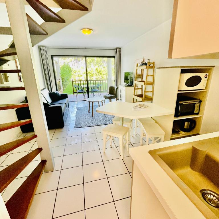 Duplex T3 2 étoiles bord de lac 65mcarrés - Maisonette-Apartment - 11
