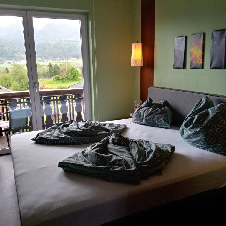 Ferienwohnungen Miklautsch - Apartment mit Balkon - 4