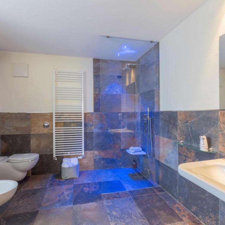 Historic Hotel Ristorante La Stua - Junior Suite - 5