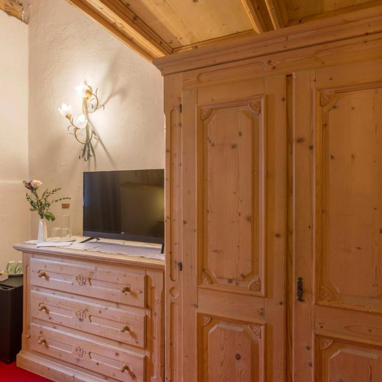 Historic Hotel Ristorante La Stua - Camera Standard Matrimoniale/Doppia con Letti Singoli - 6
