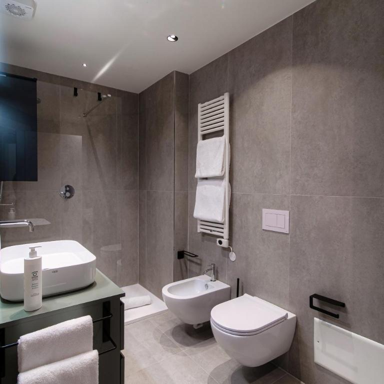Rubini Suites - by MyHomeInComo - Appartamento con 1 Camera da Letto - 11