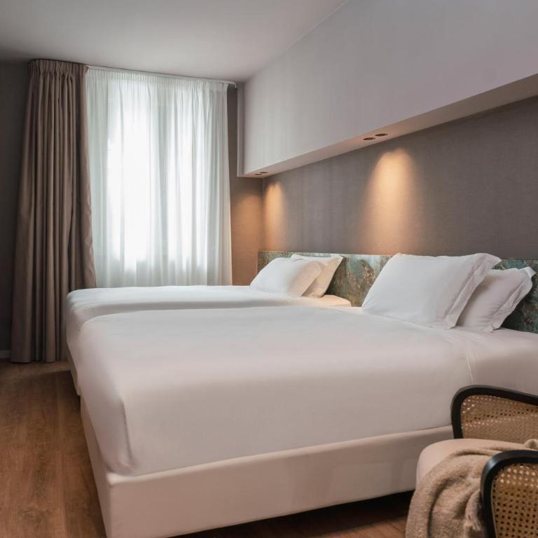 Garden Suites - Two-Bedroom Apartment - 11