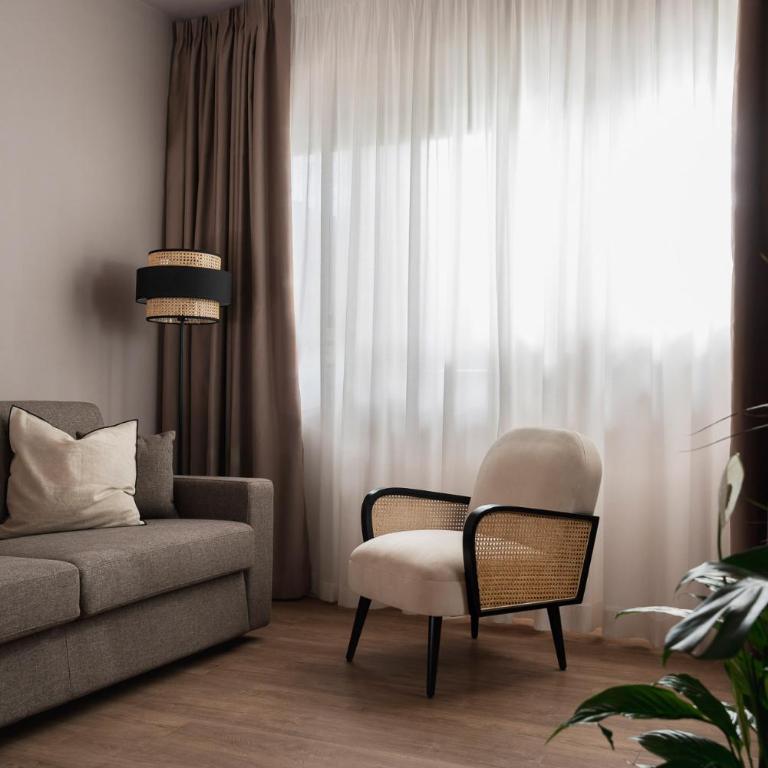 Garden Suites - Two-Bedroom Apartment - 12