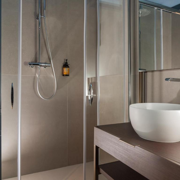 Garden Suites - Two-Bedroom Apartment - 8