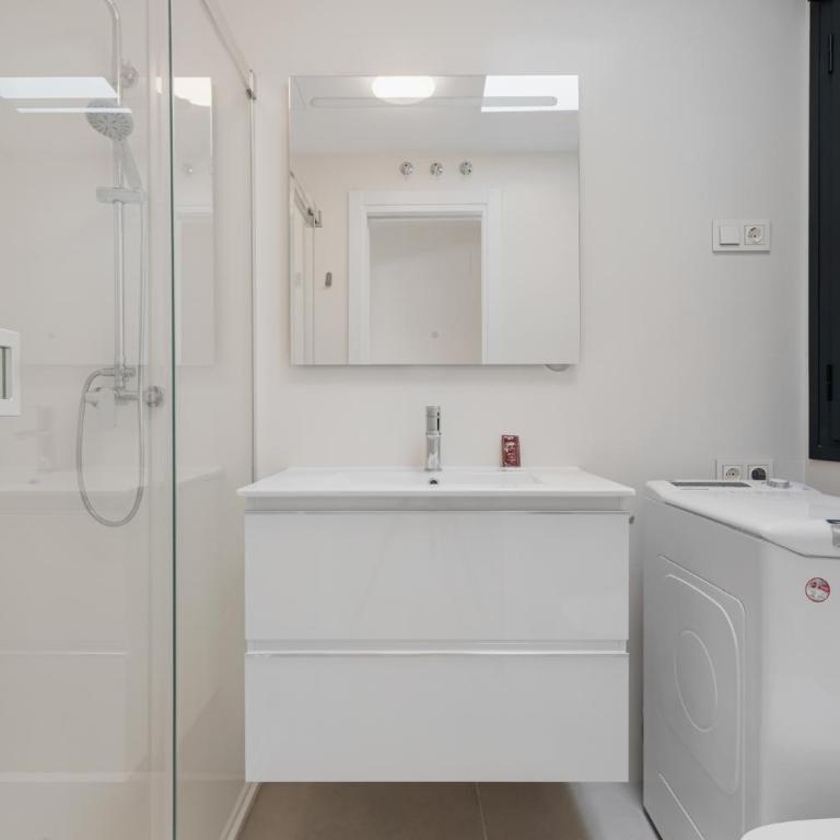 Penthouse in Fuengirola by Costarentals - Ref 215 - Apartamento de 2 dormitorios - 12