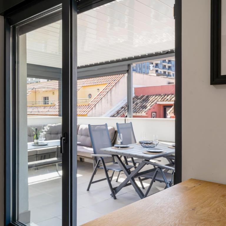 Penthouse in Fuengirola by Costarentals - Ref 215 - Apartamento de 2 dormitorios - 21