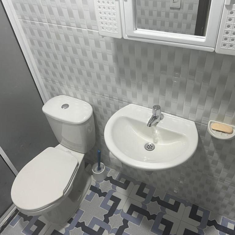 Villa del Centro - Three-Bedroom Apartment - 5