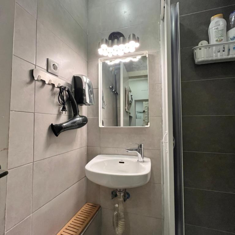 Acogedor Ile madrid Baba olivar Temporal - One-Bedroom Apartment - 24