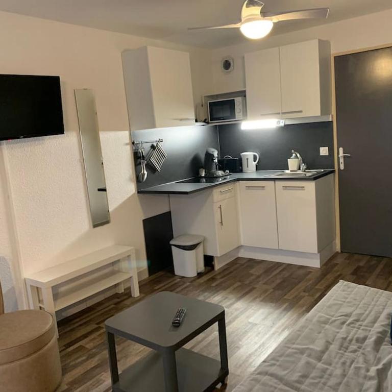 Grand studio, piscines, proche plage - Monolocale - 15
