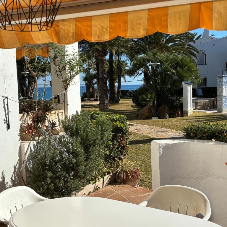 Arenes primera linea de playa - Apartamento de 2 dormitorios - 34