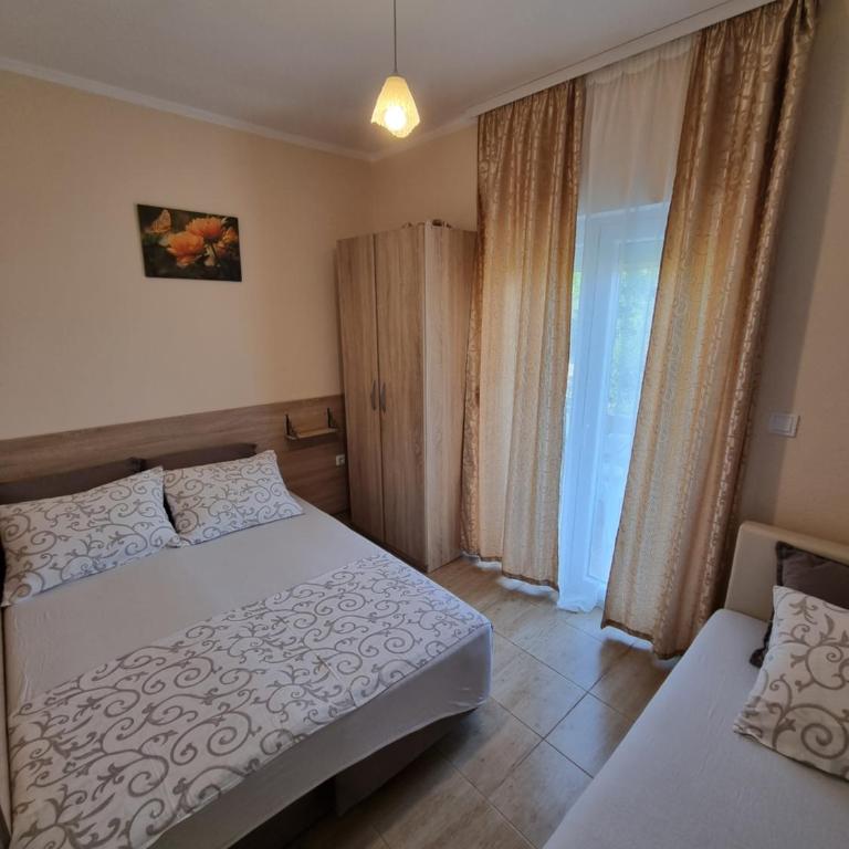 DMD Apartments - Klasična Trokrevetna Soba - 4