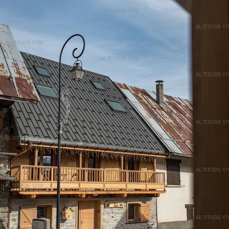 Chalet montagnard rénové avec jacuzzi 4****- 15 Personnes - Chalet - 18