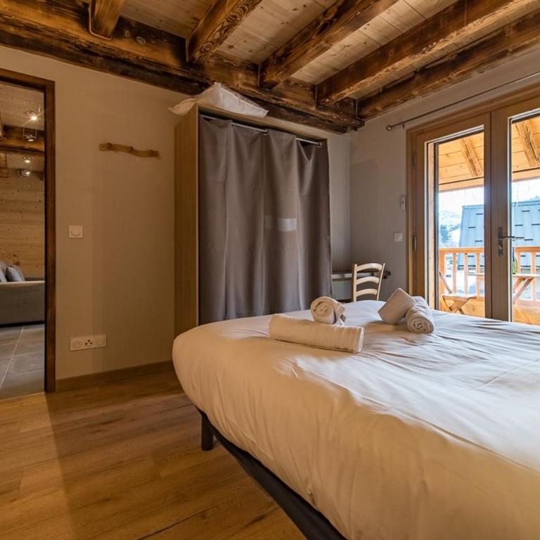 Chalet montagnard rénové avec jacuzzi 4****- 15 Personnes - Chalet - 6