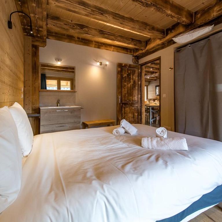 Chalet montagnard rénové avec jacuzzi 4****- 15 Personnes - Chalet - 5