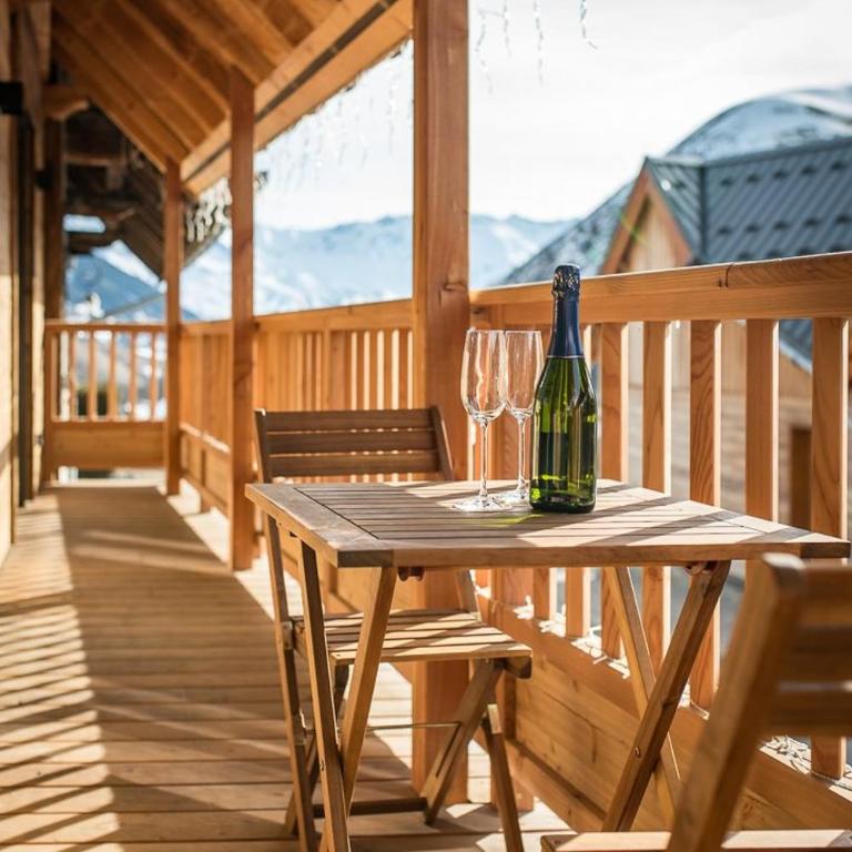 Chalet montagnard rénové avec jacuzzi 4****- 15 Personnes - Chalet - 3