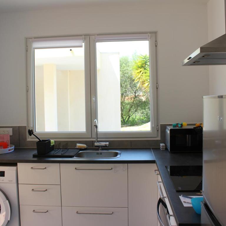 Cocon lumineux, jardin privé & parking à 15min de la mer - Maison 2 Chambres - 12