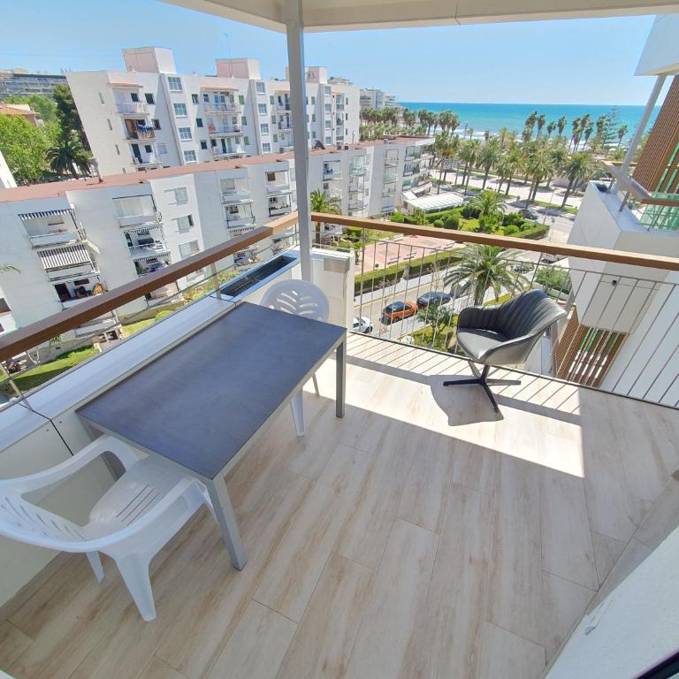 SALOU apartamento con vistas al mar,CENTRO Wifi - Apartamento de 2 dormitorios - 4